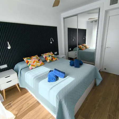 Apartamento Atico Piscina Privada Climatizada 250m Playa